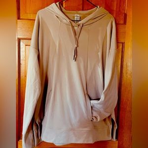 Woman’s hooded top